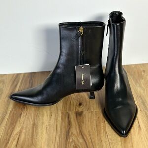 Brand new Massimo Dutti Black Leather Ankle Boots - Size 38 (EU), 7.5 (US)